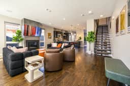 Luxury Oasis! Heated Pool, Rooftop Spa, Fire Pits